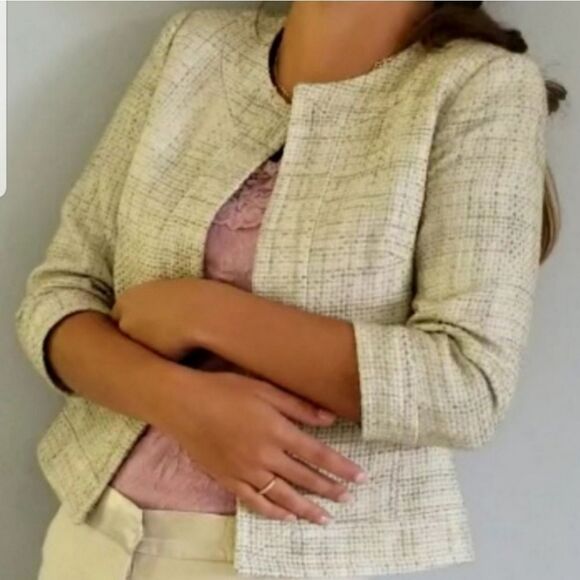 Banana Republic cropped jacket - Picture 3 of 6
